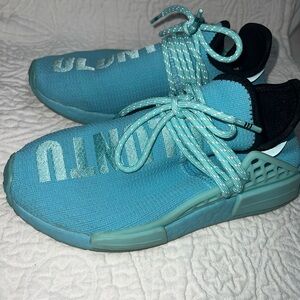 adidas Men's Turquoise Athletic Shoes